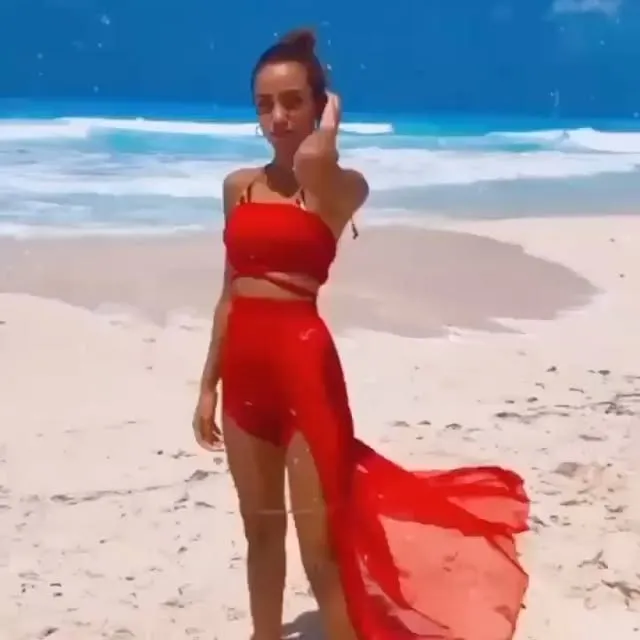 Red Beach Bandeau Set